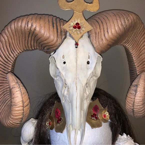 Warrior Goddess Headpiece Costume Cosplay Fantasy Skulls Dragon Con - Picture 3 of 7